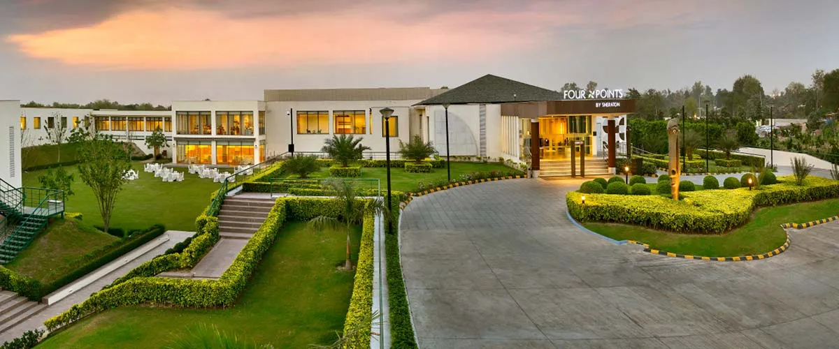 Escort in Four Points By Sheraton New Delhi