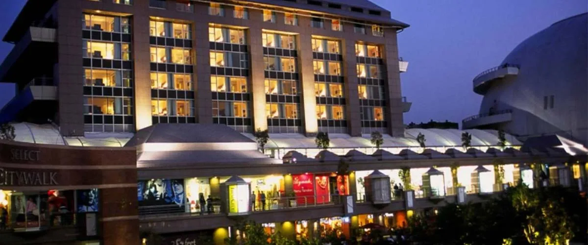 Escort in Svelte Hotel New Delhi
