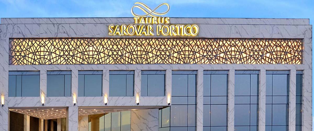 Escort in Taurus Sarovar Portico Hotel New Delhi