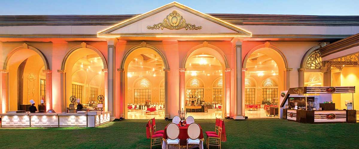 Escort in Tivoli Grand Resort Hotel New Delhi